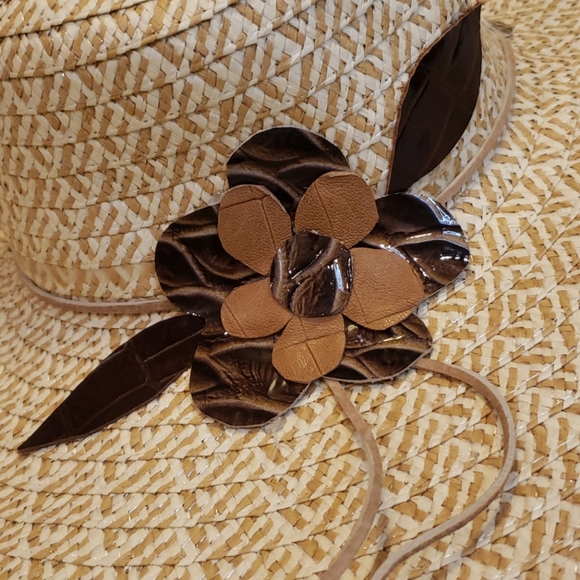 Spring Summer Hat - Picture 2 of 3